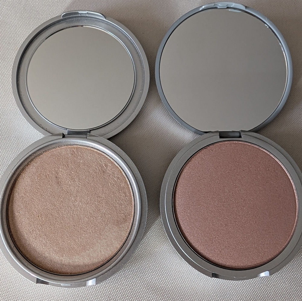 TheBalm Big Mama Highlight & Shadow & Mary-Lou Manizer Palette - Pink/Peach - Picture 2 of 3